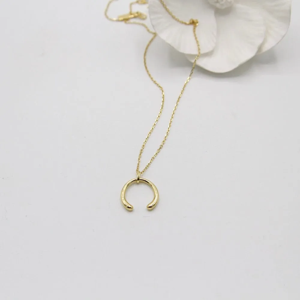 Gold Luxe Curve Necklace