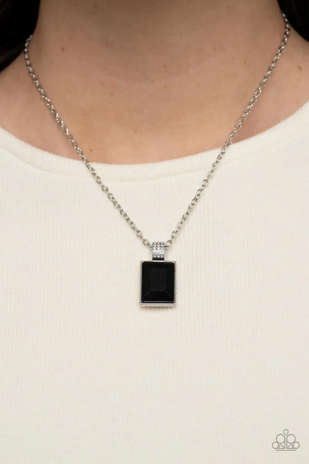 Necklaces Understated Dazzle - Black