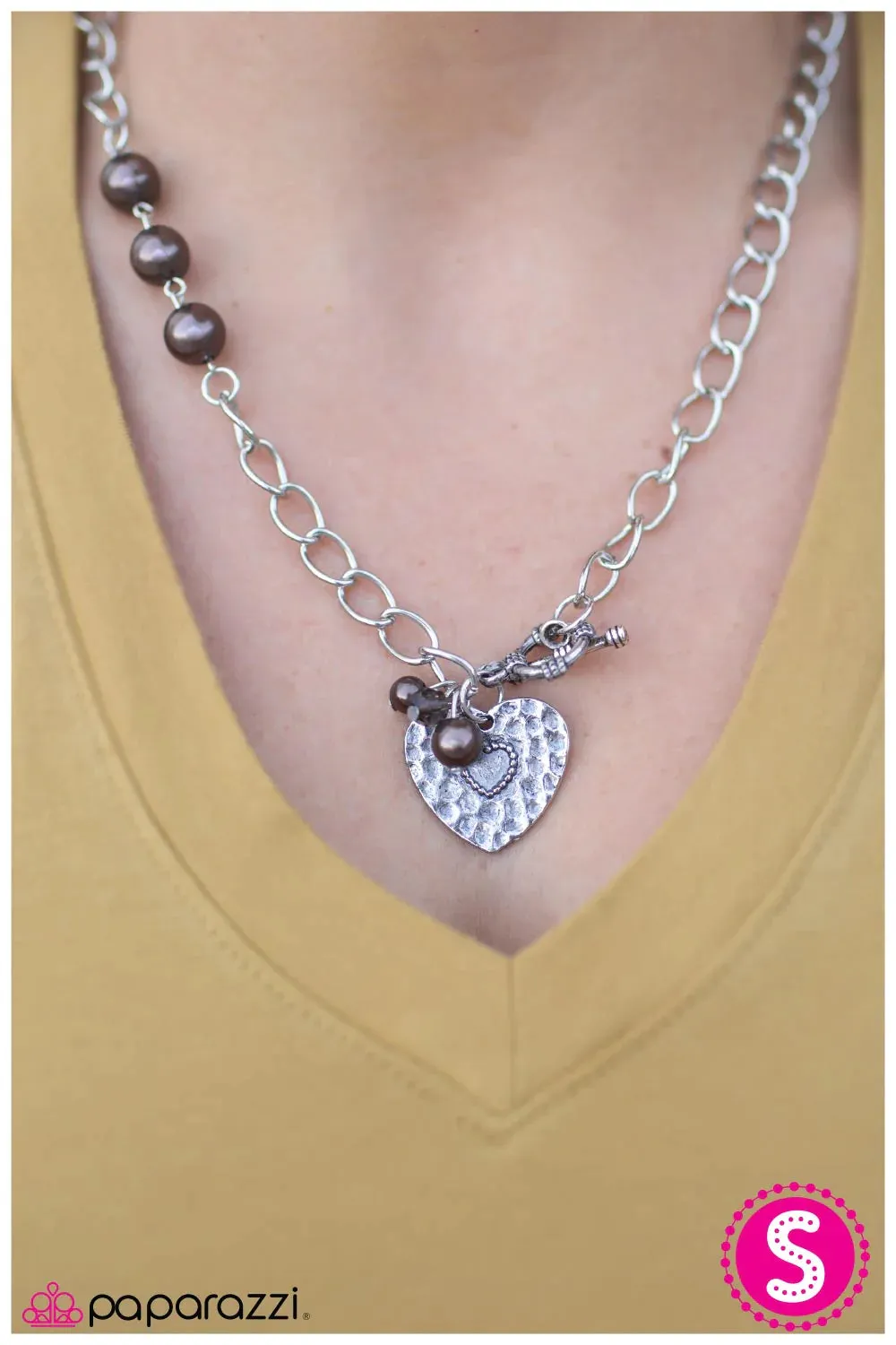 Paparazzi Necklace ~ Heart of the Matter - Brown