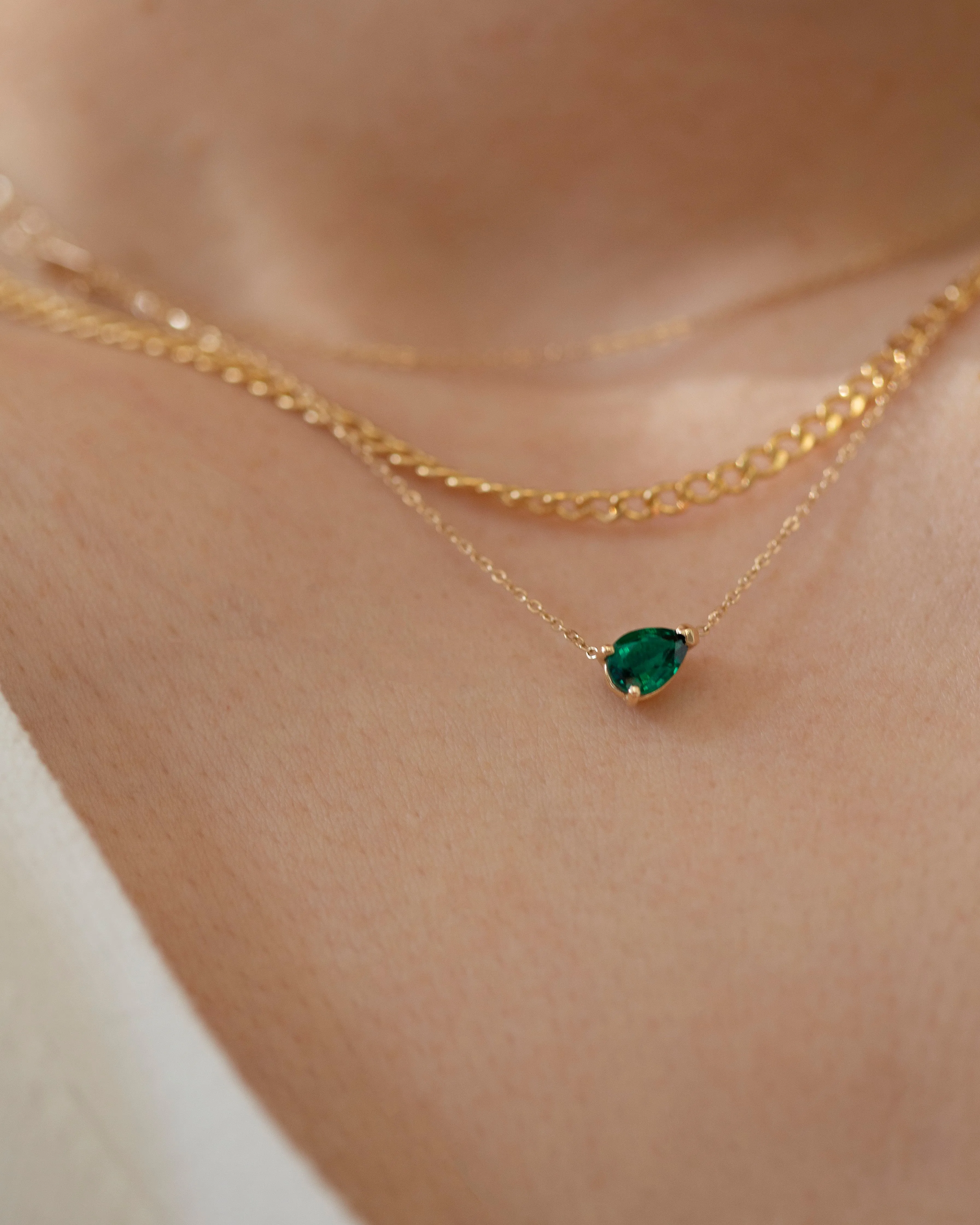 Pear Emerald Necklace in 14k Gold