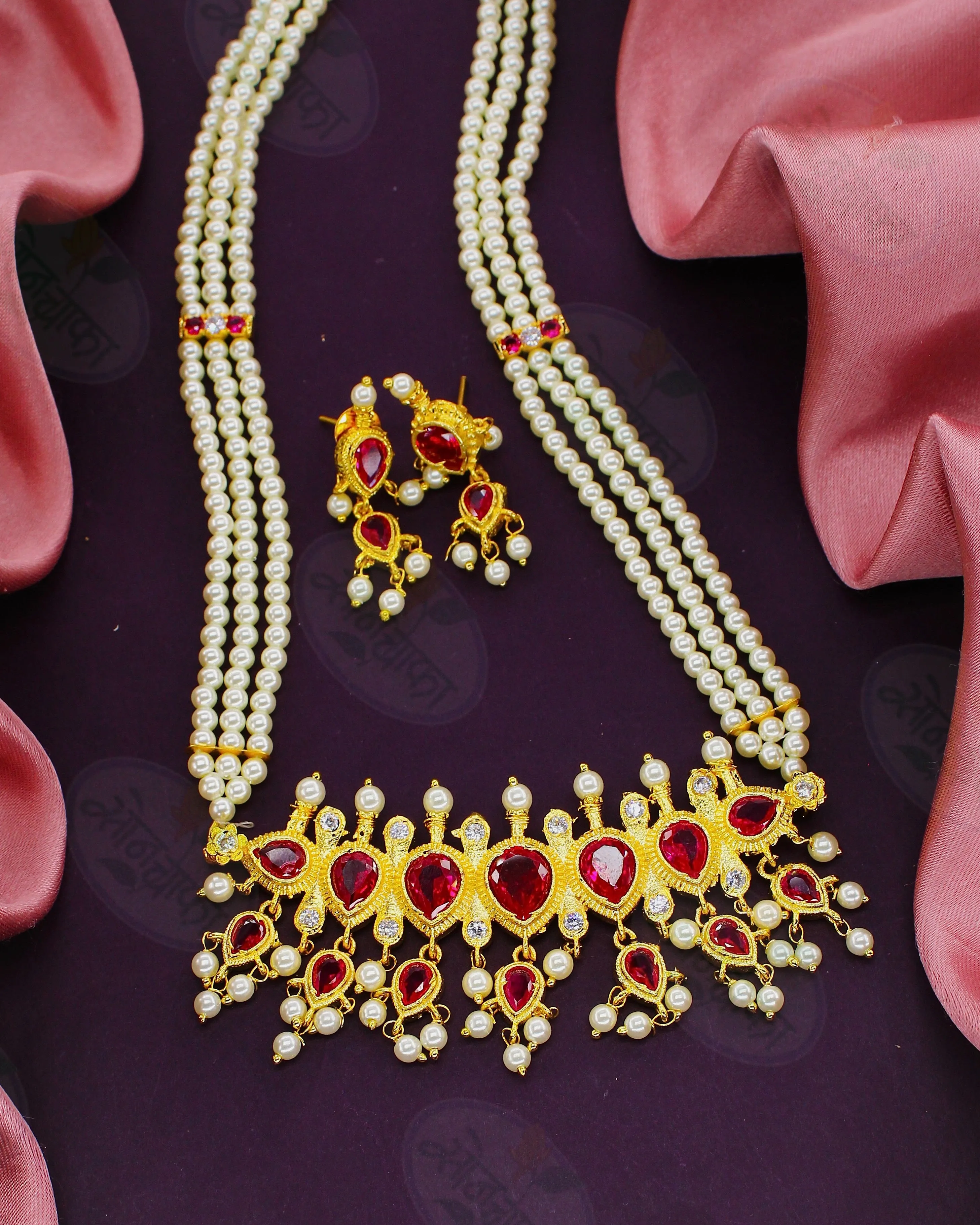 REGAL ELEGANCE  TANMANI NECKLACE