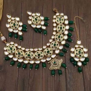 Round Kundan Studded Outline Necklace Set