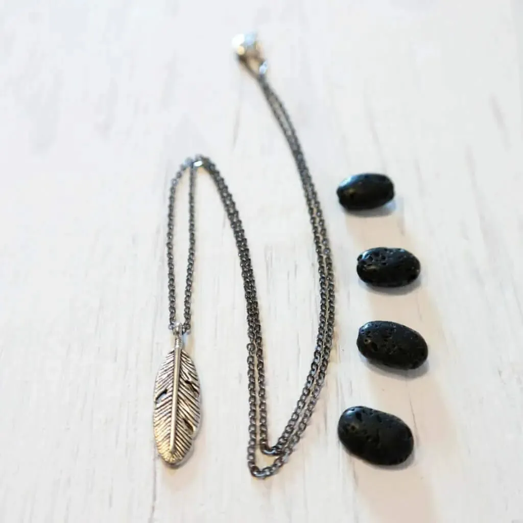 Silver Feather Charm Necklace