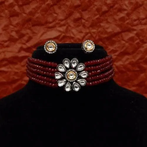 Simple Flower Choker And Earring Set