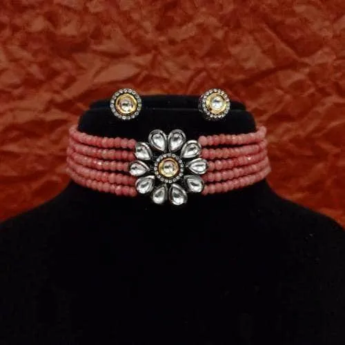 Simple Flower Choker And Earring Set