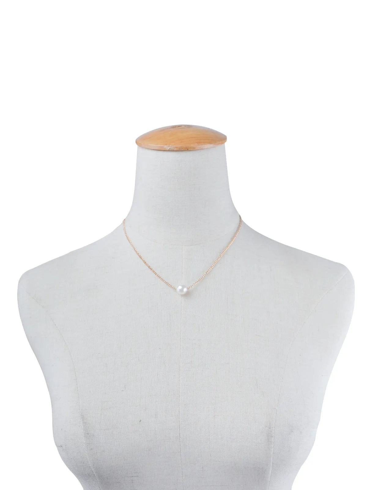 Simple pearl collar chain