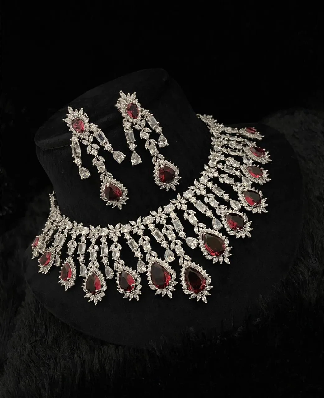 Stunning Crafted Celebrities Polki Choker Earrings Set, Crafted Bridal Jewellery, Bollywood Polki Jewellery, Polki Earrings Set, Pakistani Jewelry, Indian Jewelry, Polki Wedding Choker